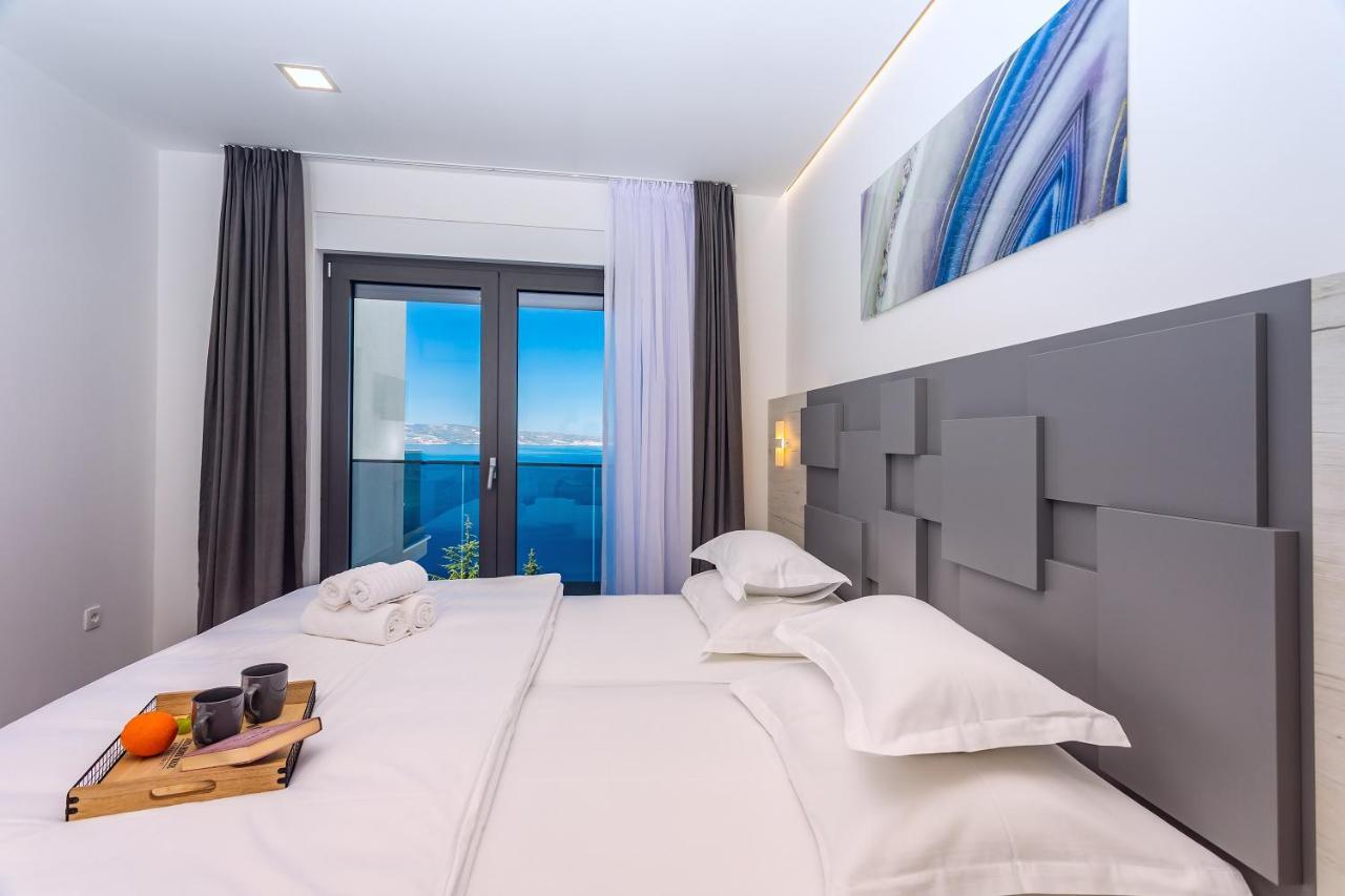 Villa Belvedere With Heated Pool, Billiards, Media Room, Sea Views,10 Pax Omiš Kültér fotó