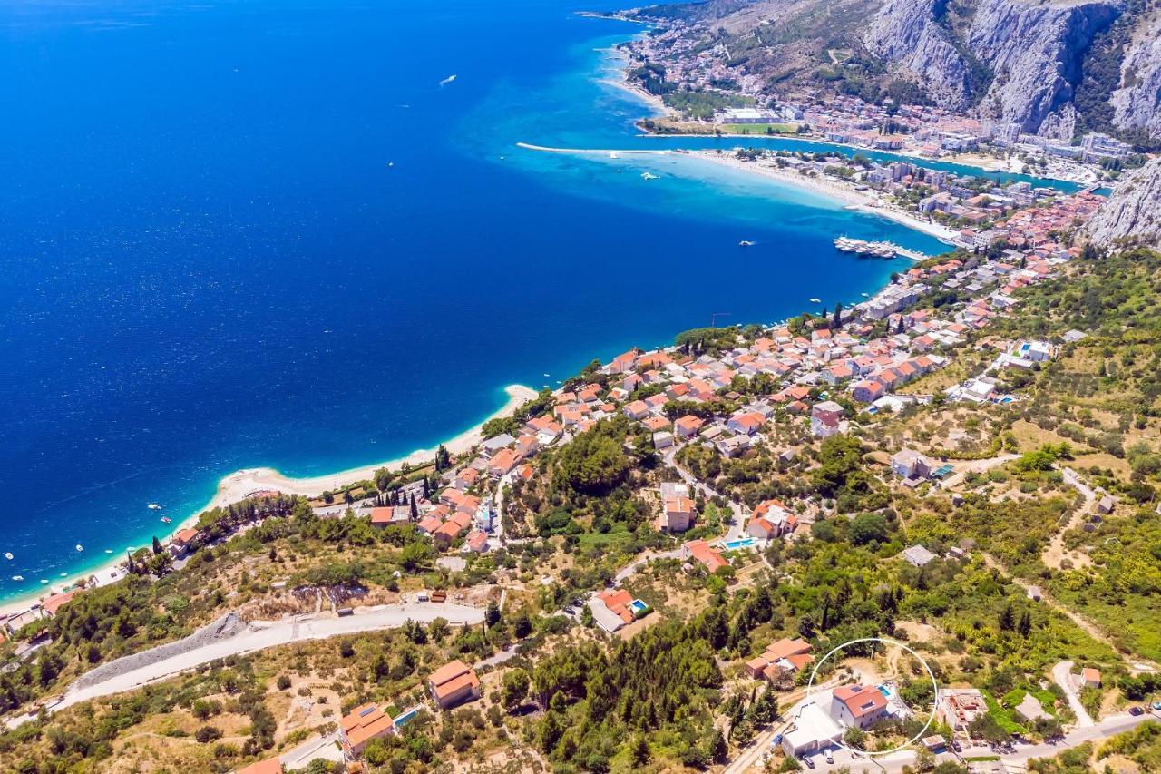 Villa Belvedere With Heated Pool, Billiards, Media Room, Sea Views,10 Pax Omiš Kültér fotó